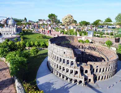 Discover Italy in Miniature